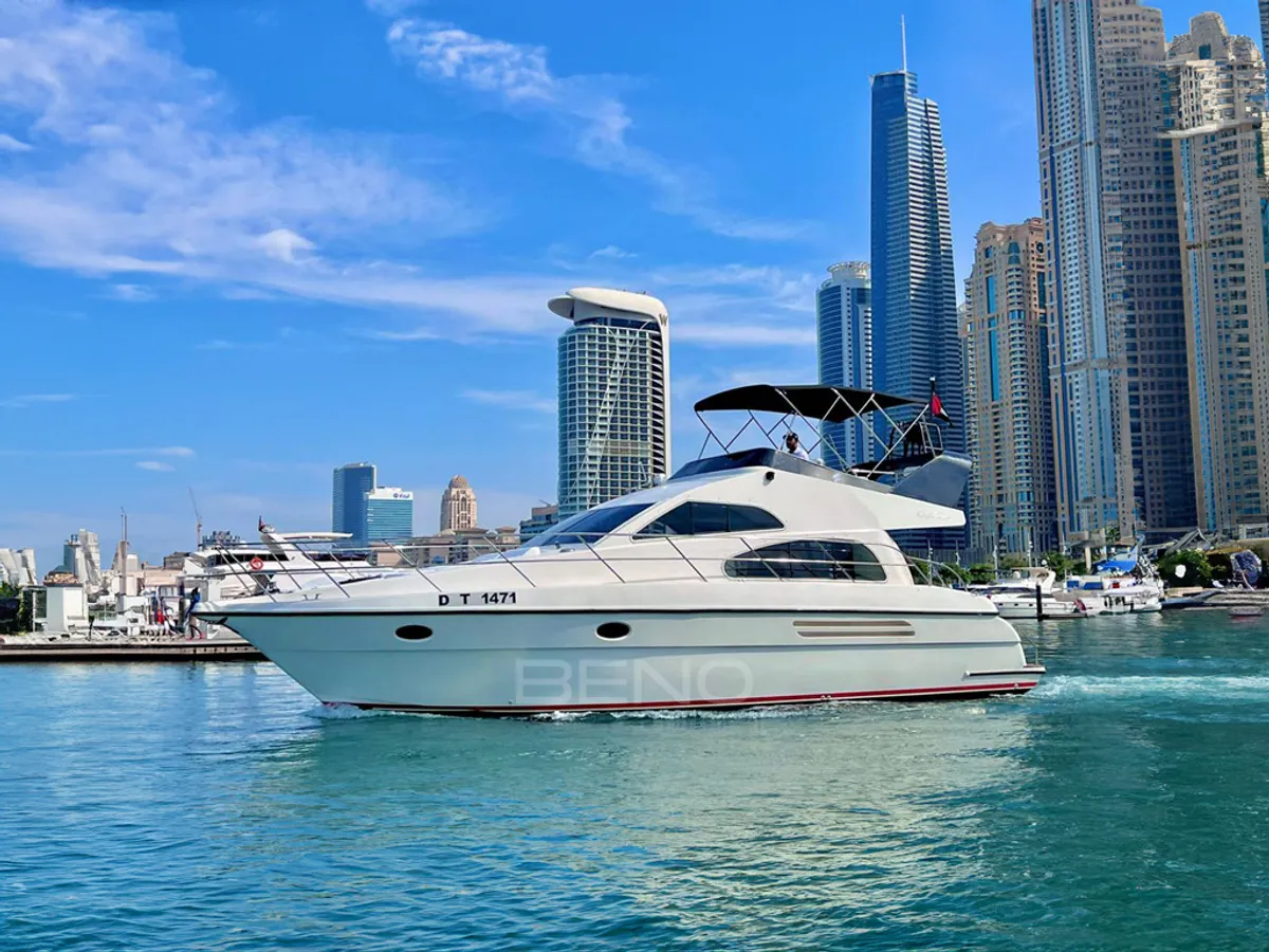 Majesty 48